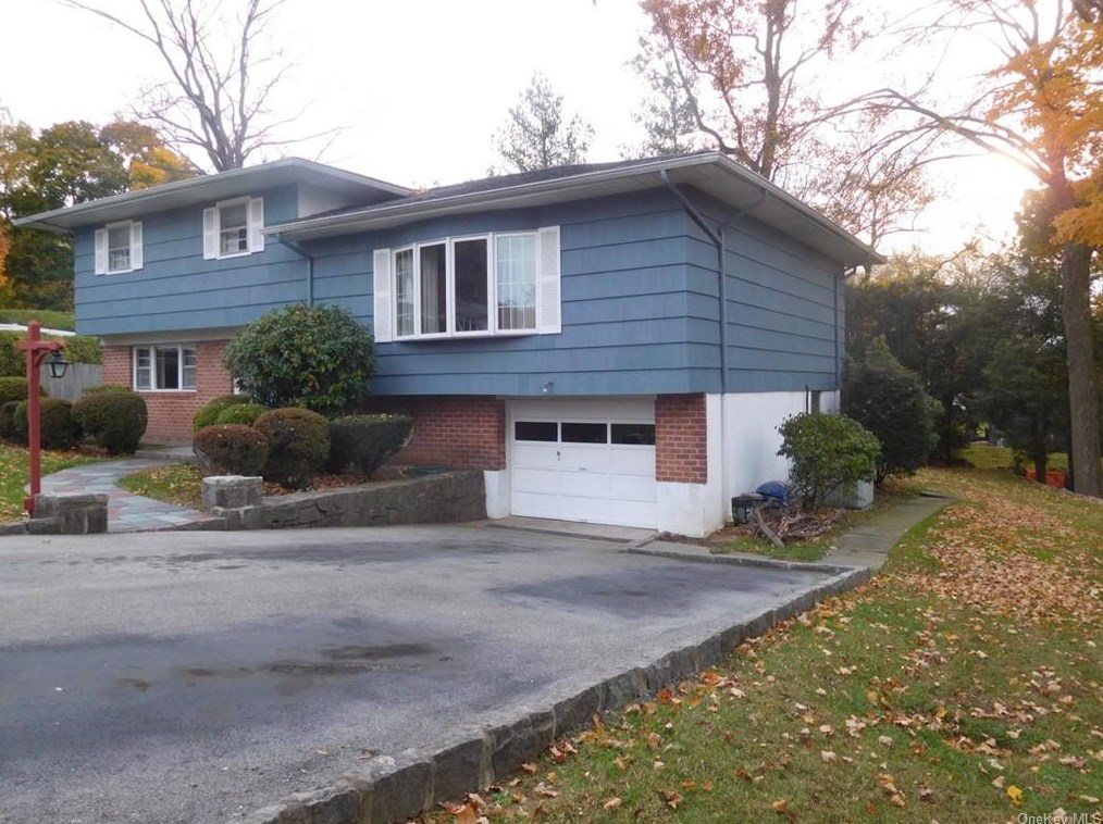 20 Jennifer Pl, Yonkers, NY 10710-1706