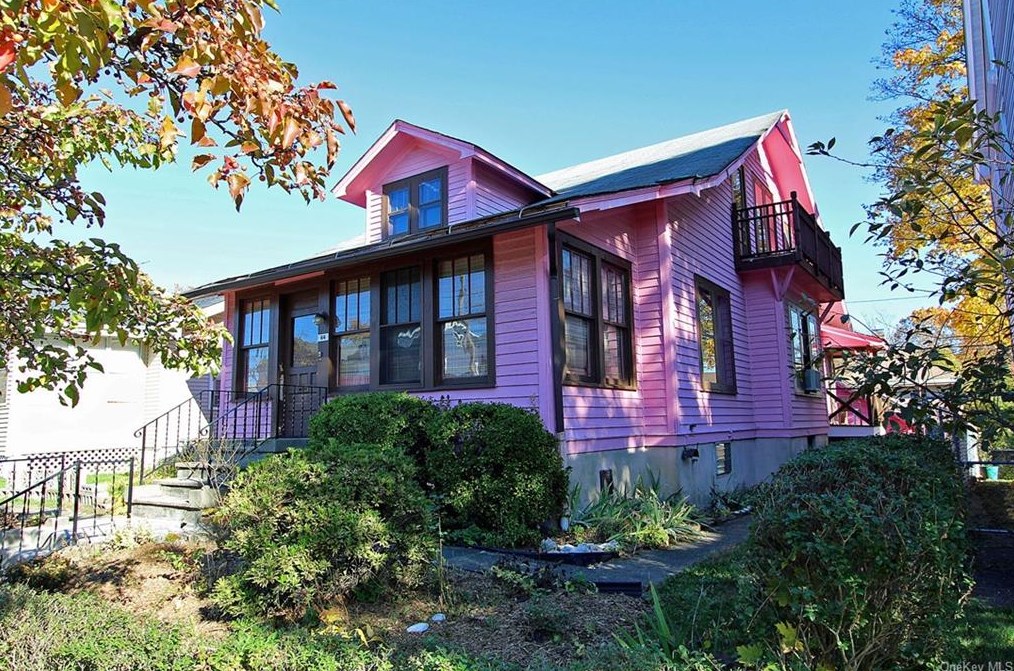 64 Townsend Ave, Newburgh, NY 12550-4318