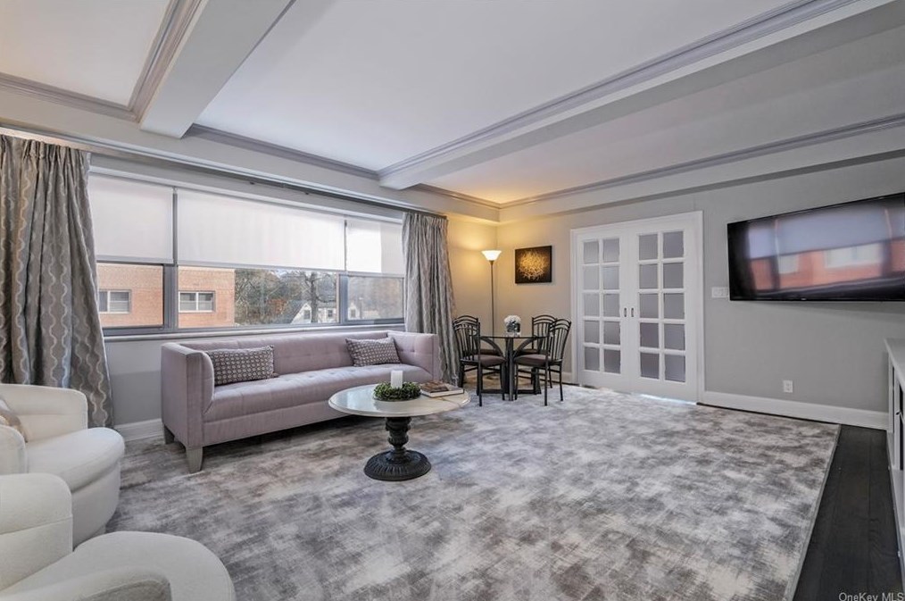 50 Popham Rd #5e, Scarsdale, NY 10583