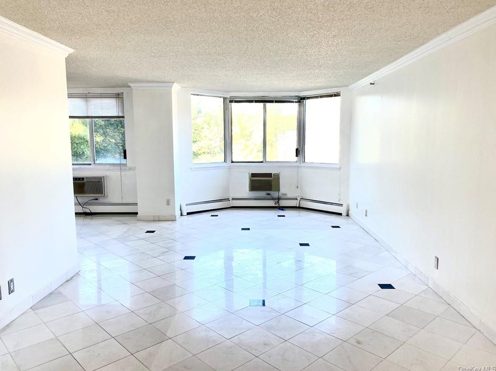 14 Nosband Ave #5j, White Plains, NY 10605