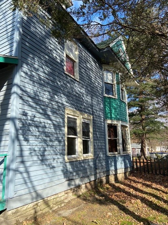 90 Main St, Port Jervis, NY 12771-1004