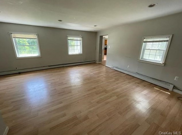 51 Kingfisher Trl, Wurtsboro NY  12790-7042 exterior