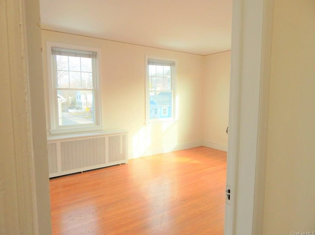 209 Wirth Ave, North Tarrytown, NY 10591