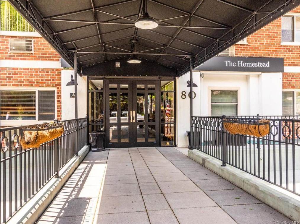 80 E Hartsdale Ave #t22, Hartsdale, NY 10530