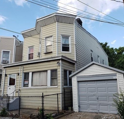 47-19 Junction Blvd, Flushing, NY 11368-2453