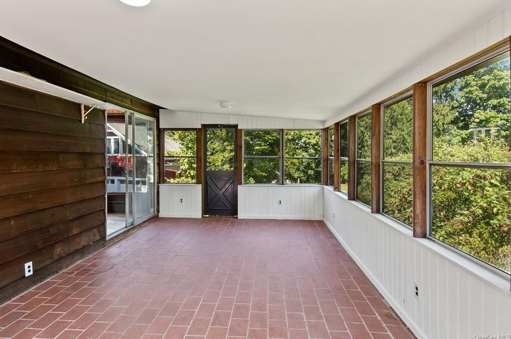 310 Chatterton Pkwy, Hartsdale, NY 10530