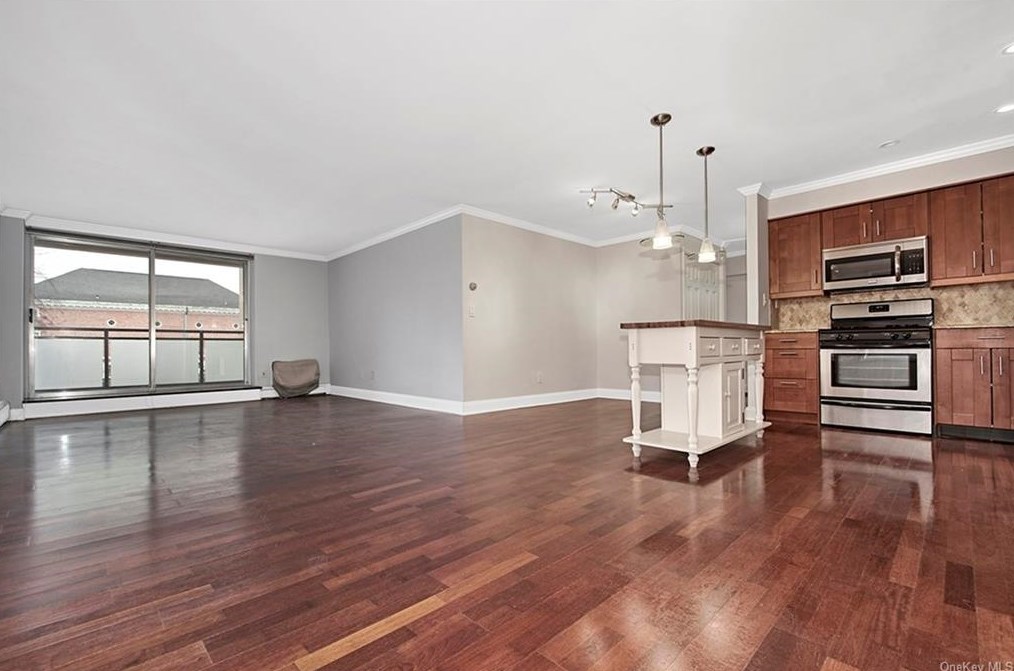 377 Westchester Ave #1m, Rye Brook, NY 10573