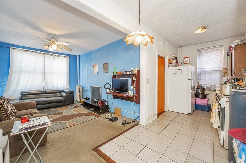 154 Radford St #4c, Yonkers, NY 10705
