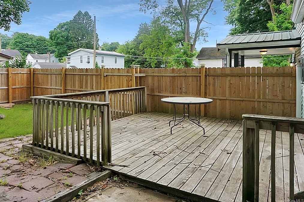 6 Patterson St, Port Jervis NY  12771-2313 exterior