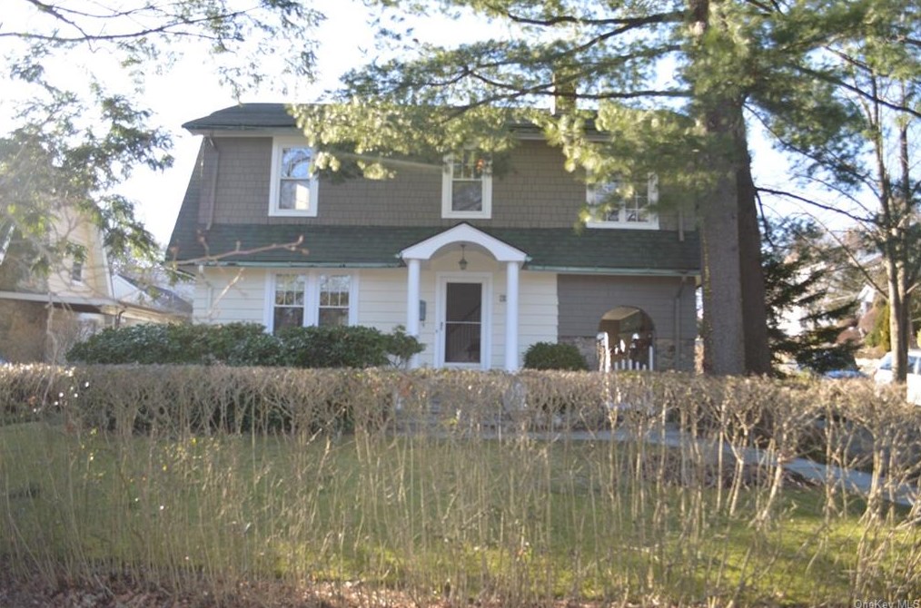 350 Hutchinson Blvd, Mount Vernon, NY 10552