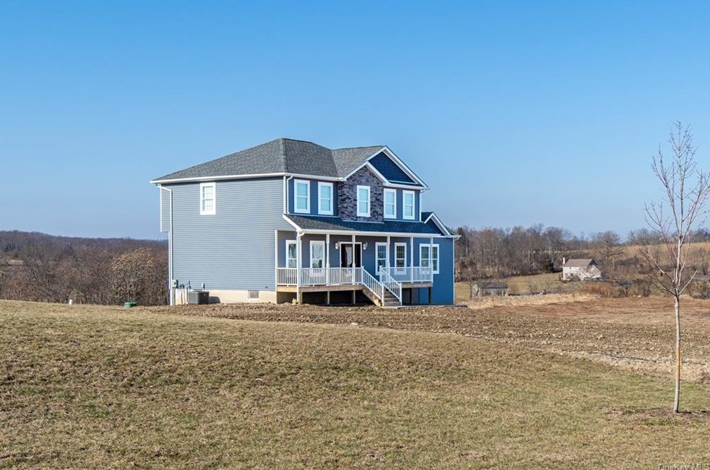 20 Mitchell Ln, Westtown, NY 10998