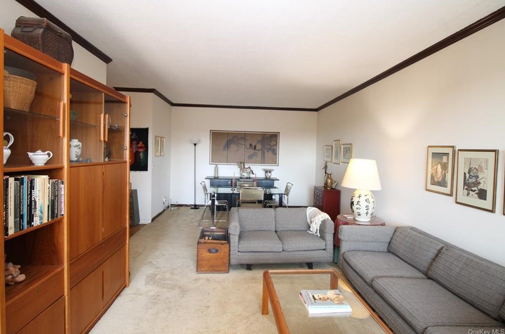 16 Rockledge Ave #6f2, Crotonville, NY 10562