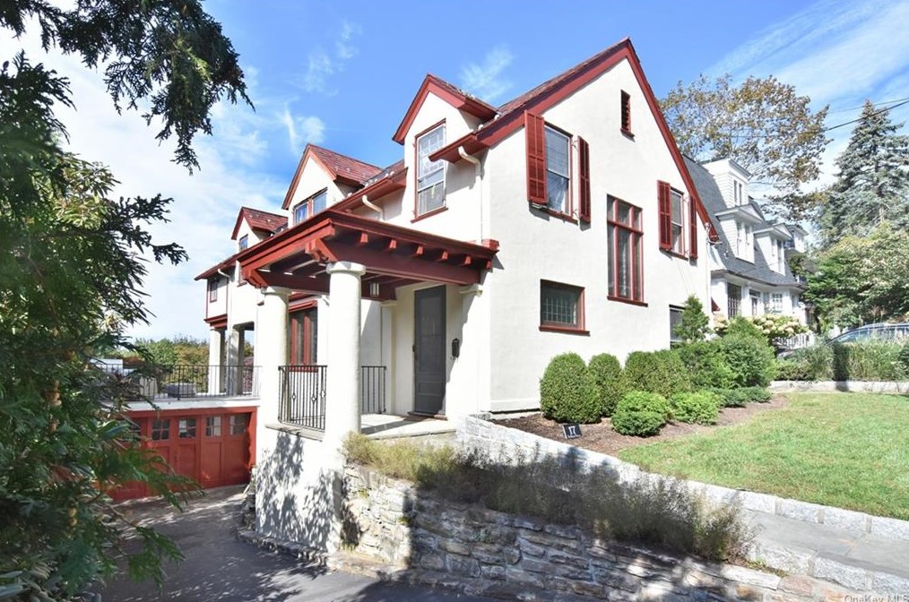 17 Bellair Dr, Dobbs Ferry, NY 10522-3501