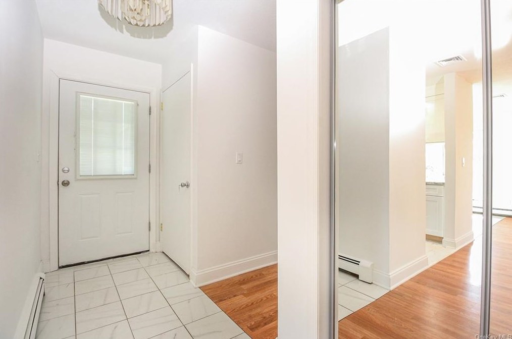 15 Villa Dr, Peekskill NY 10566-4939 exterior