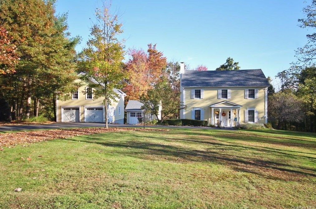 124 Mt Prosper Rd, Wurtsboro NY  12790-3006 exterior