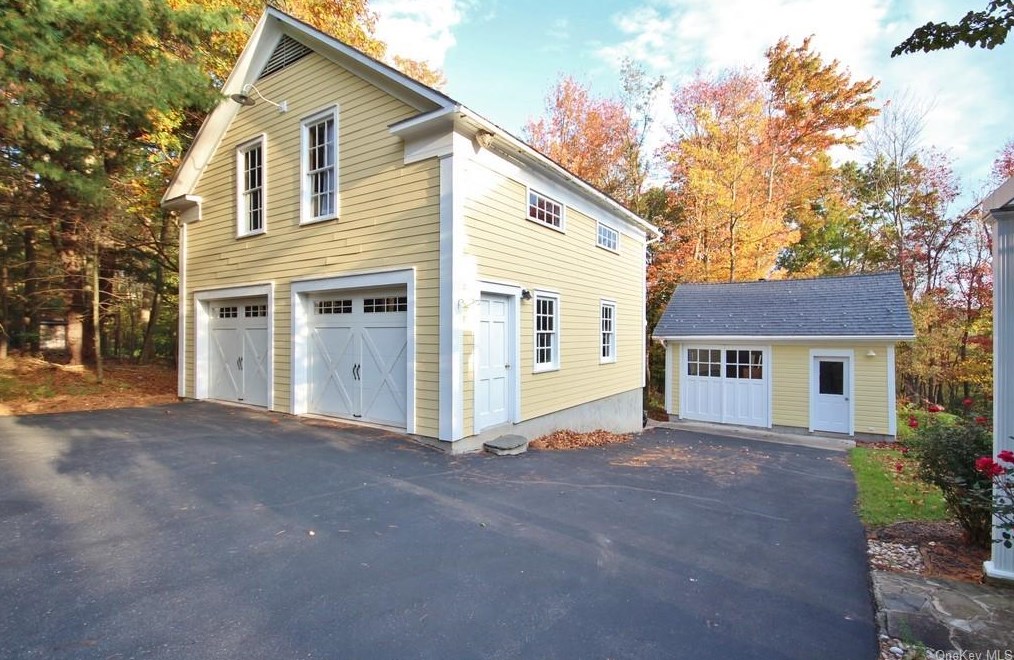 124 Mt Prosper Rd, Wurtsboro NY  12790-3006 exterior