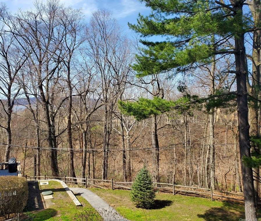 100 Cedar St, Dobbs Ferry NY 10522-1016 exterior