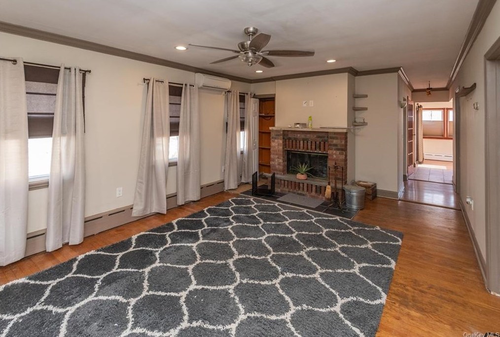 1230 Mombasha Rd, Monroe NY  10950-5615 exterior