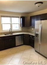 42 Haviland St #2, Harrison, NY 10528