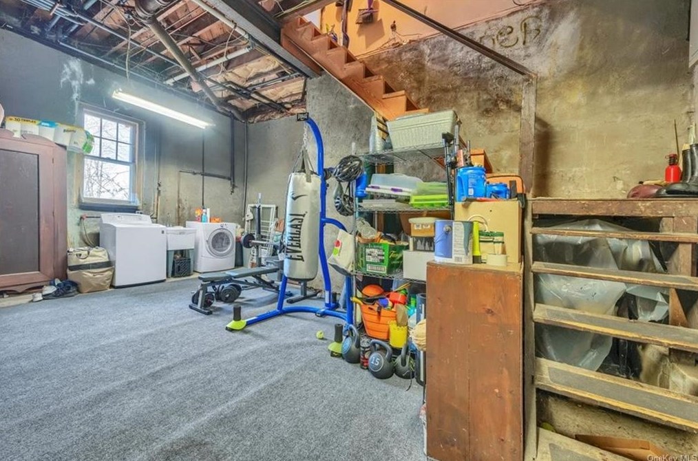 1340 Longview Ave, Peekskill NY  10566-4825 exterior