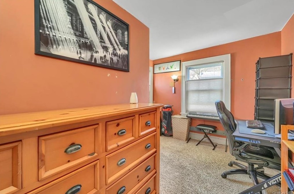 1340 Longview Ave, Peekskill NY  10566-4825 exterior