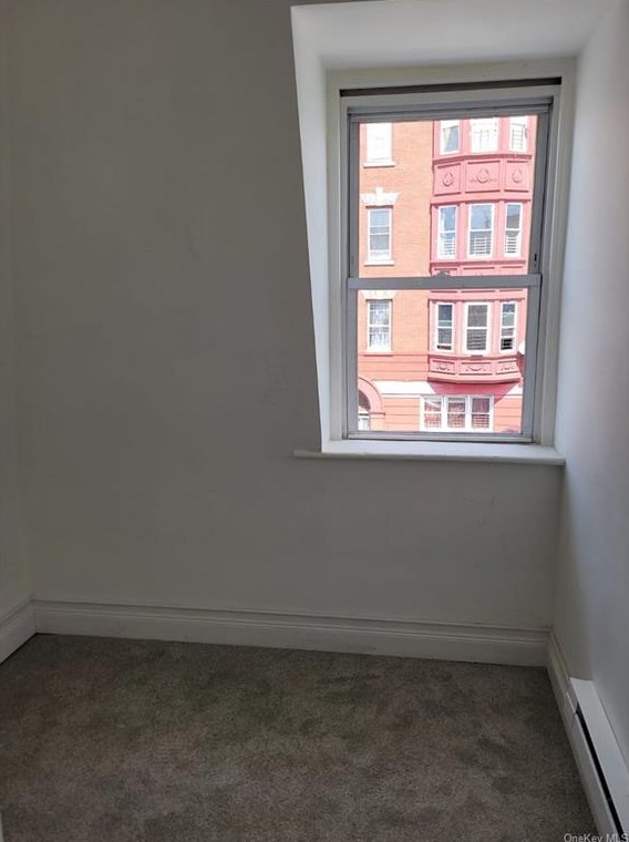 160 Elm St, Yonkers NY  10701-3932 exterior