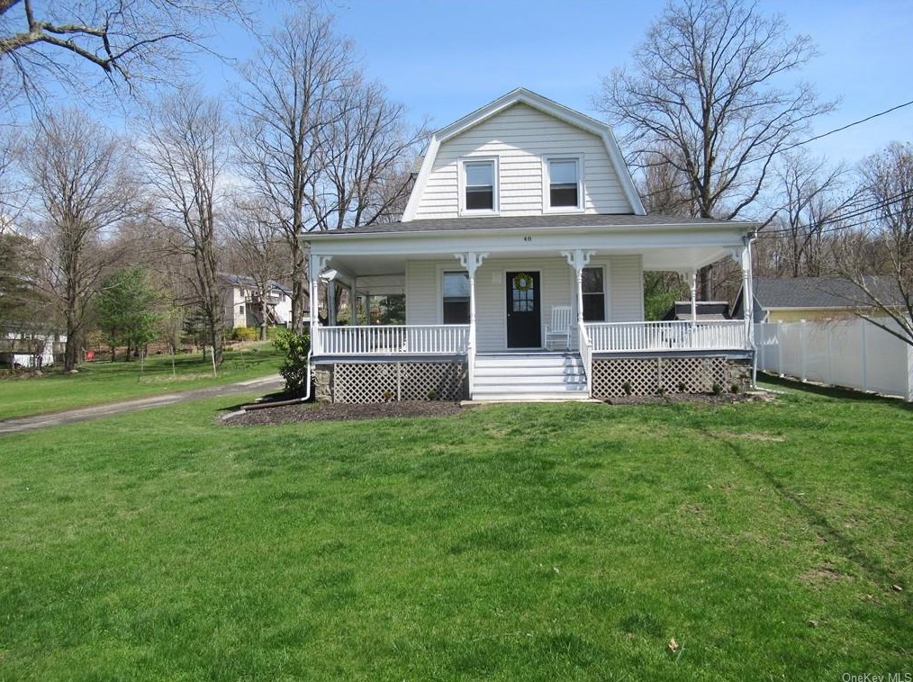 48 Fletcher St, Goshen, NY 10924