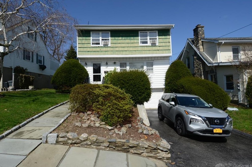 5 S Evarts Ave, Elmsford, NY 10523