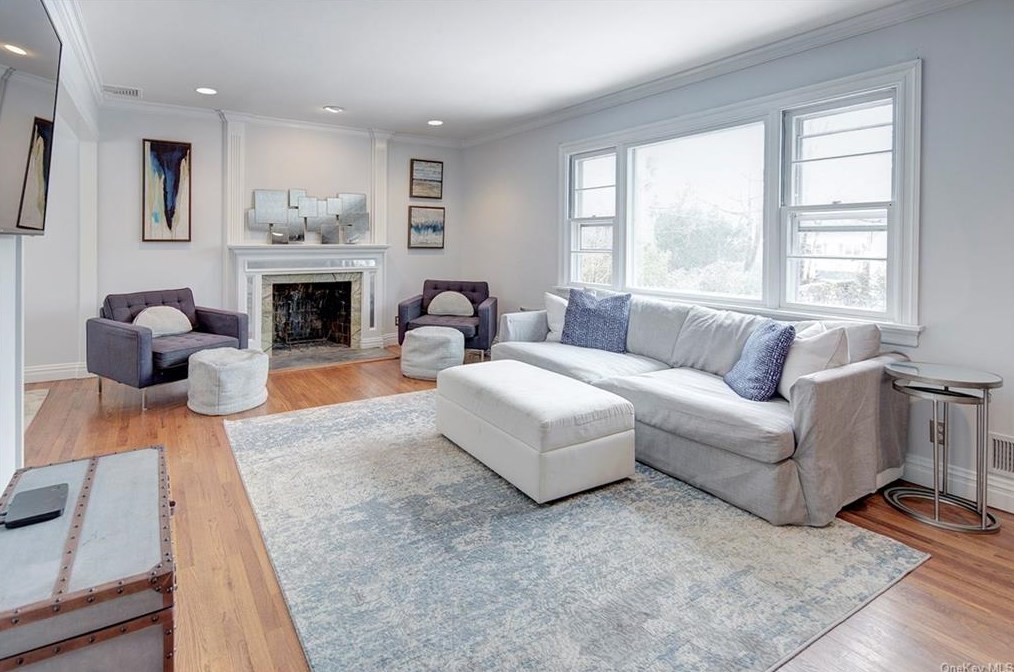 441 Boston Post Rd, Rye NY  10580-1303 exterior