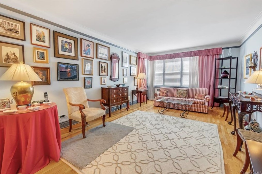 1 Bronxville Rd #2t, Yonkers, NY 10708