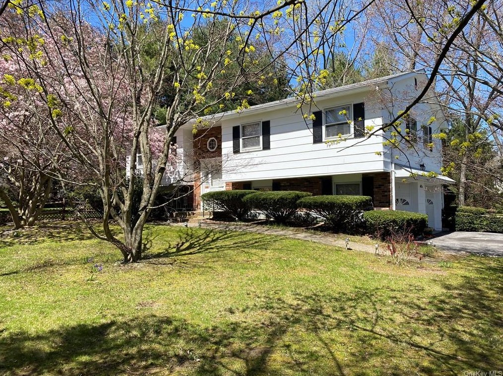 1782 Route 300, Newburgh, NY 12550-8931