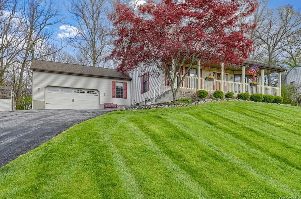 9 Warren Ct, Cornwall, NY 12518