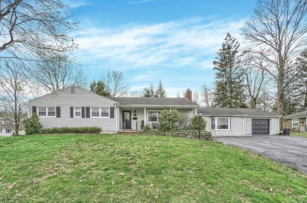 36 Meadow Ave, Cornwall Hud, NY 12520