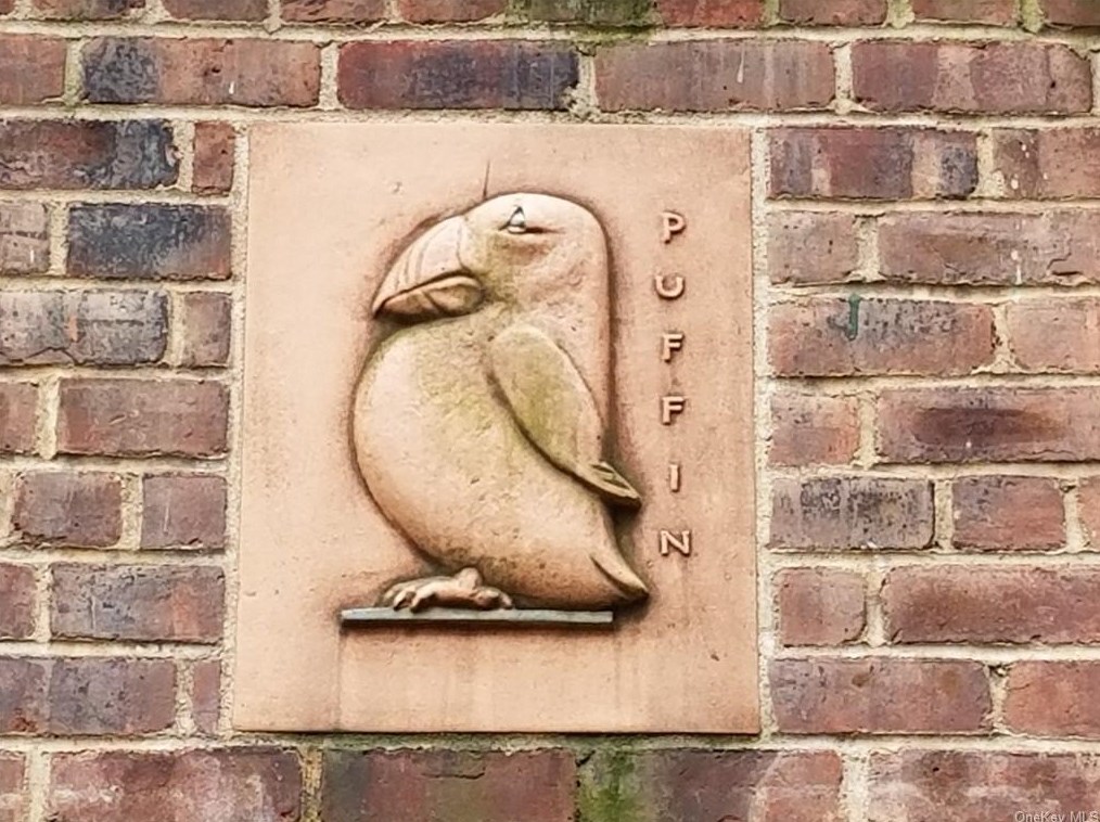 1569 Metropolitan Ave #4a, Bronx, NY 10462