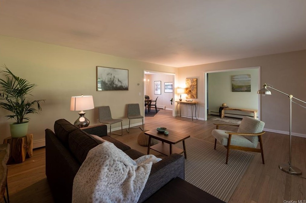 21 William St, Beacon, NY 12508-3551