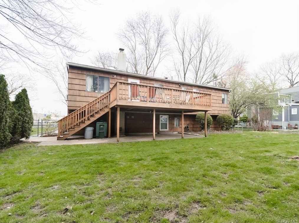 19 Cabot Rd, Larchmont, NY 10538-2314