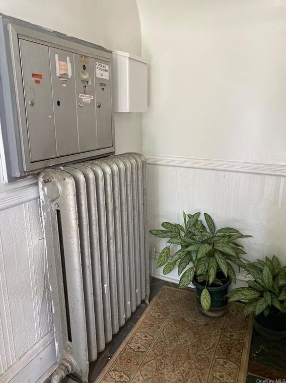 10 Eastview Ave, Yonkers, NY 10703-2252