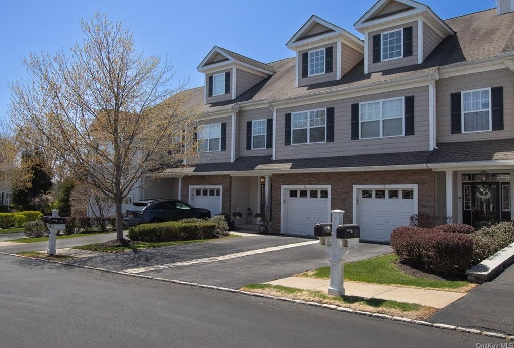 34 Putters Way, Middletown, NY 10940