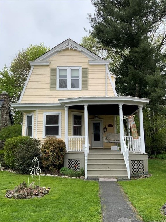 72 Wallkill Ave, Montgomery, NY 12549
