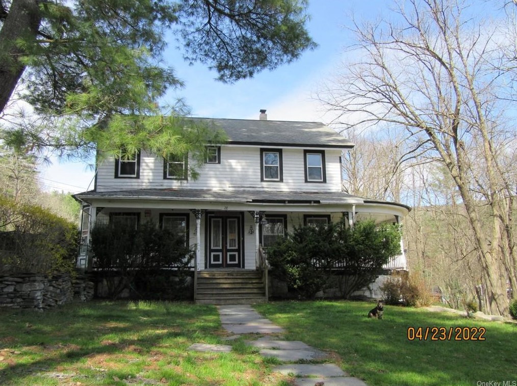 28 Eden Rd, Godeffroy, NY 12729