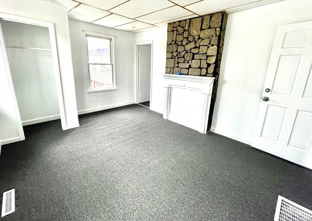 36 King St, Port Jervis NY  12771-3066 exterior