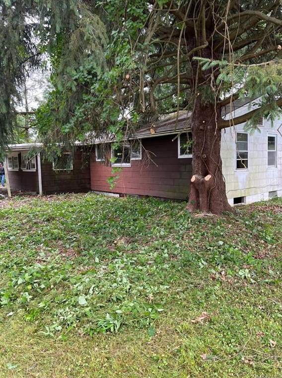 2800 Sarles Dr, Yorktown Hgts, NY 10598