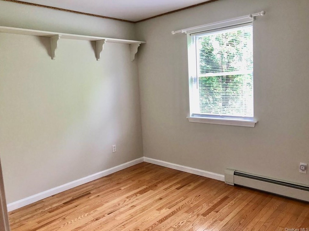 9 Silo Dr, Walden NY  12586-3413 exterior