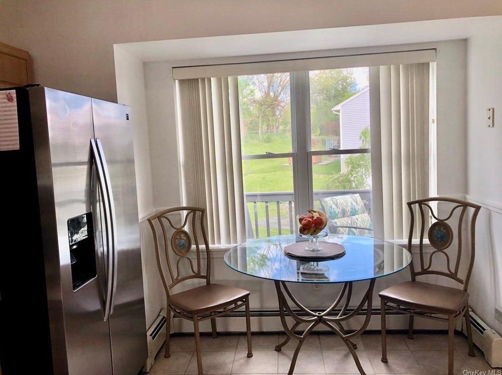 9 Silo Dr, Walden NY  12586-3413 exterior