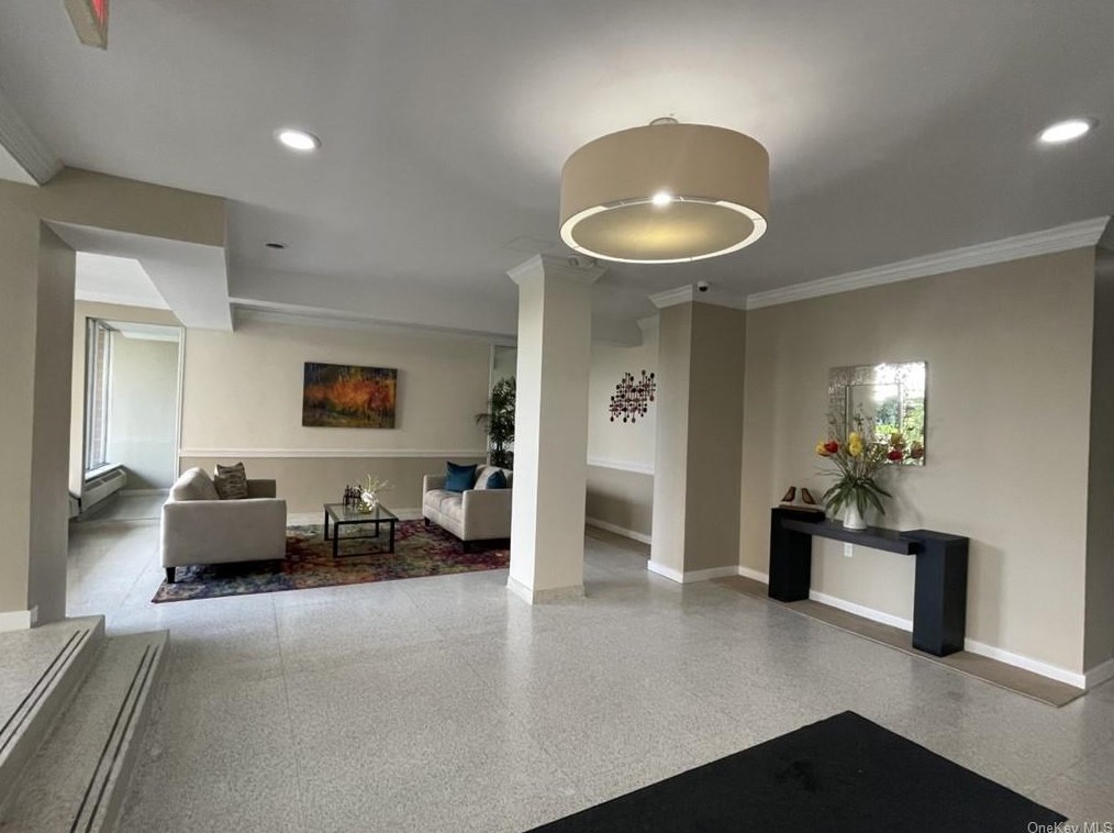 370 Westchester Ave #6t, Rye Brook, NY 10573