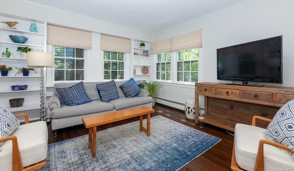 37 Maplewood Ave, Dobbs Ferry, NY 10522-3013