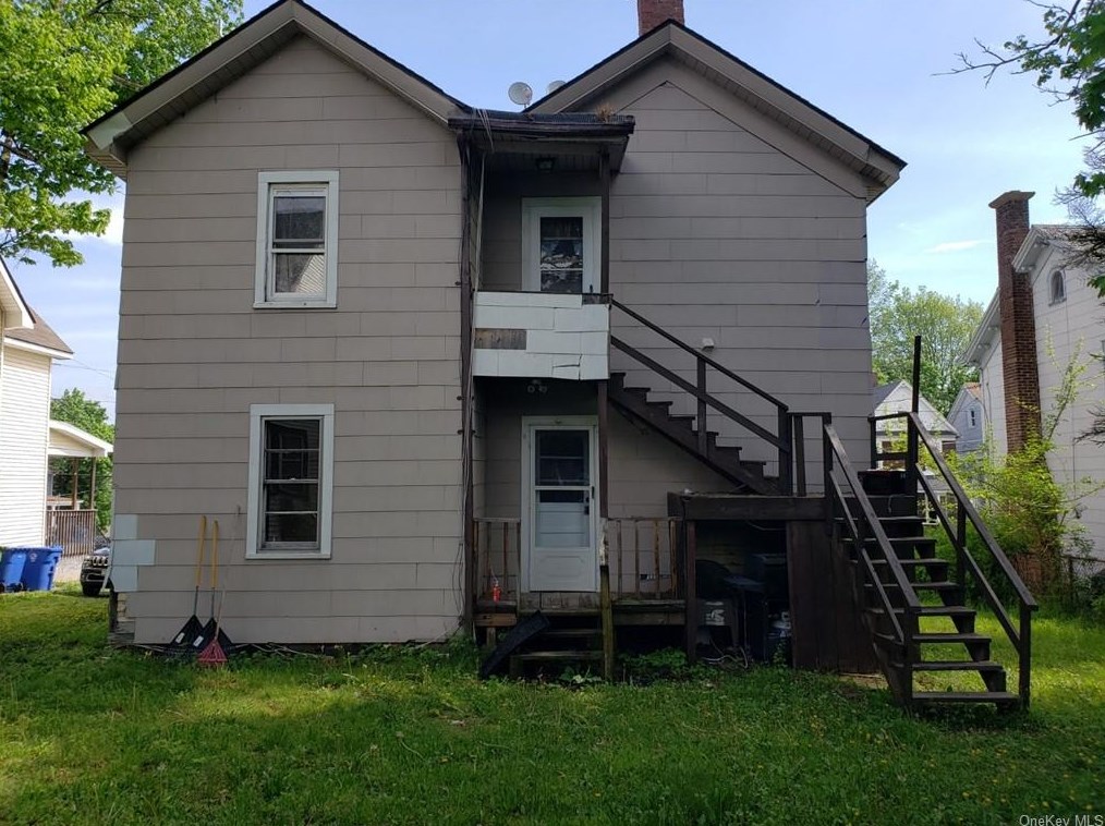 27 Knapp Ave, Middletown, NY 10940
