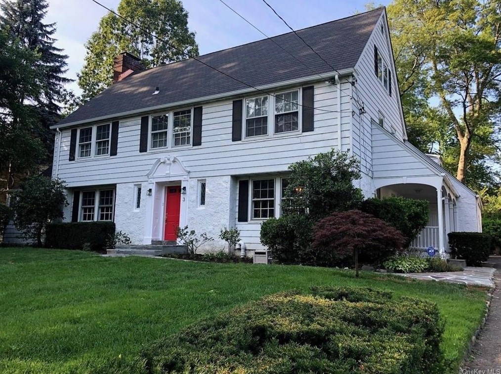 3 Forest Ln, Scarsdale, NY 10583