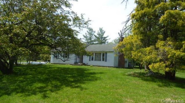 800 Syska Rd, Crotonville, NY 10562