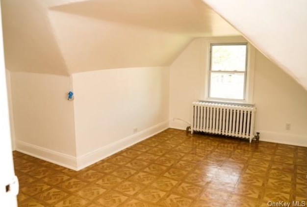 452 Howe Ave #2b, Bronx, NY 10473